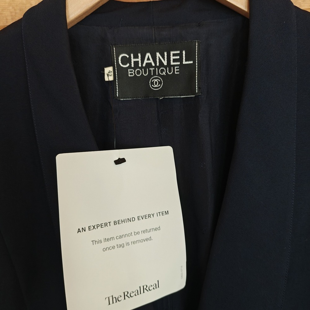 Vintage Chanel Boutique Double Breasted CC Logo Wool Navy 90s Size 42 Incomplete - Picture 2 of 10